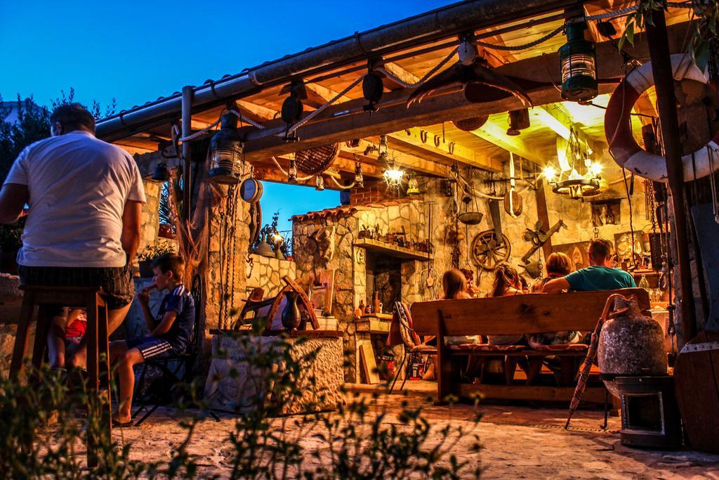 Lola'S Apartments Tribalj Δωμάτιο φωτογραφία
