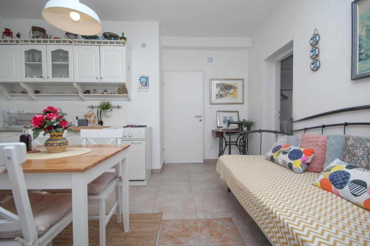 Lola'S Apartments Tribalj Εξωτερικό φωτογραφία