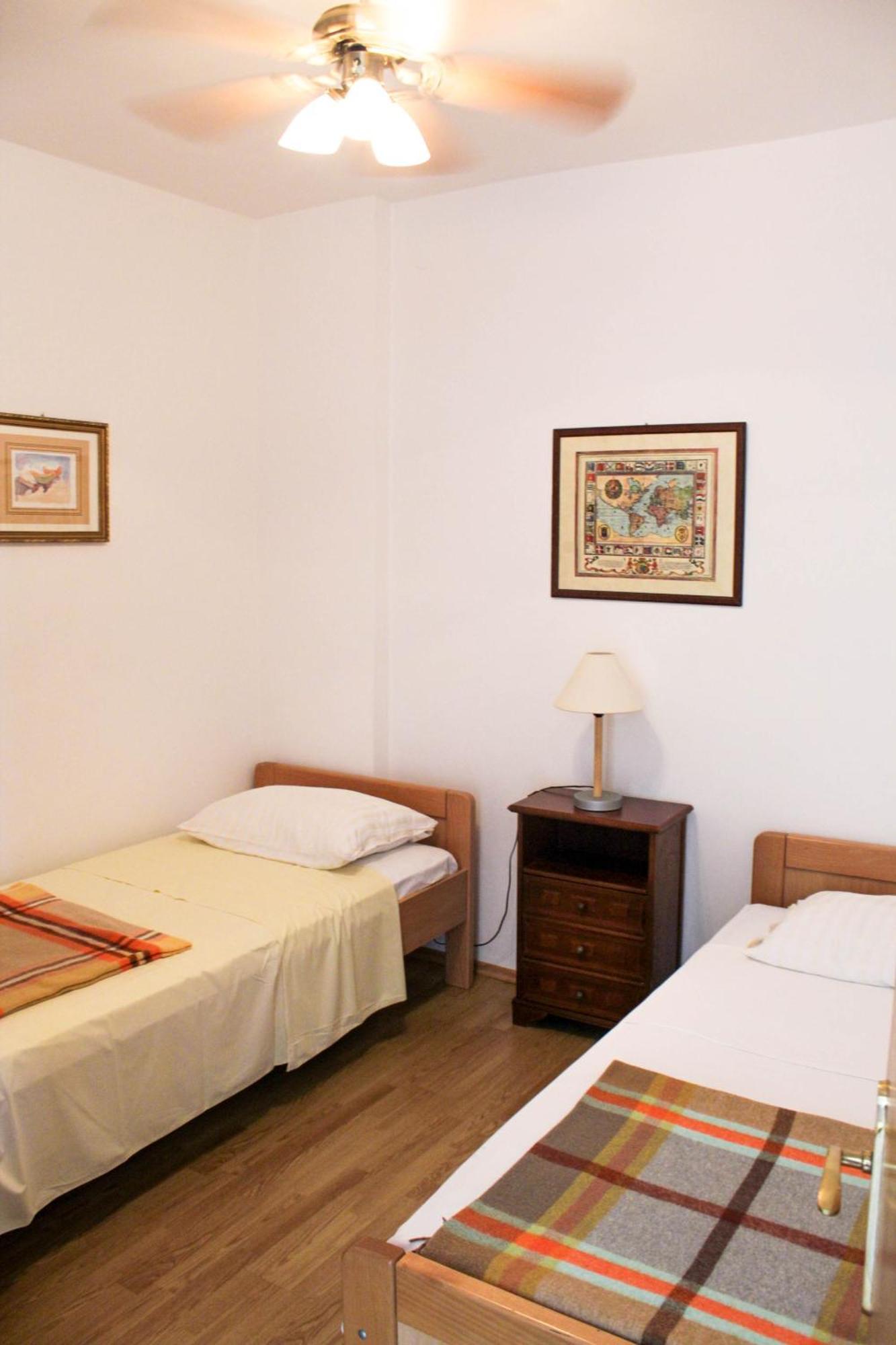 Lola'S Apartments Tribalj Εξωτερικό φωτογραφία